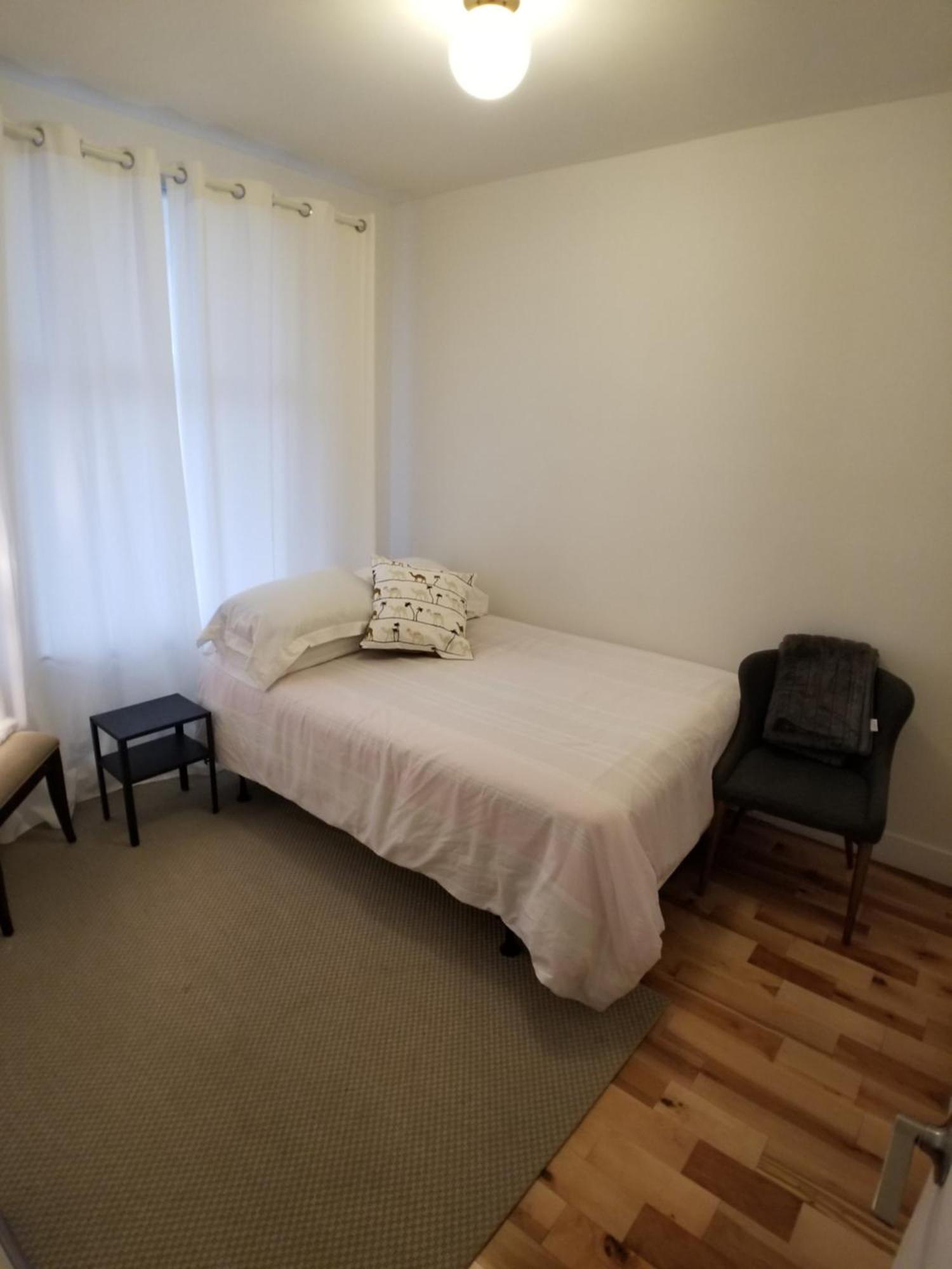 3 Bedroom Near Olympic Stadium Montreal Exterior photo