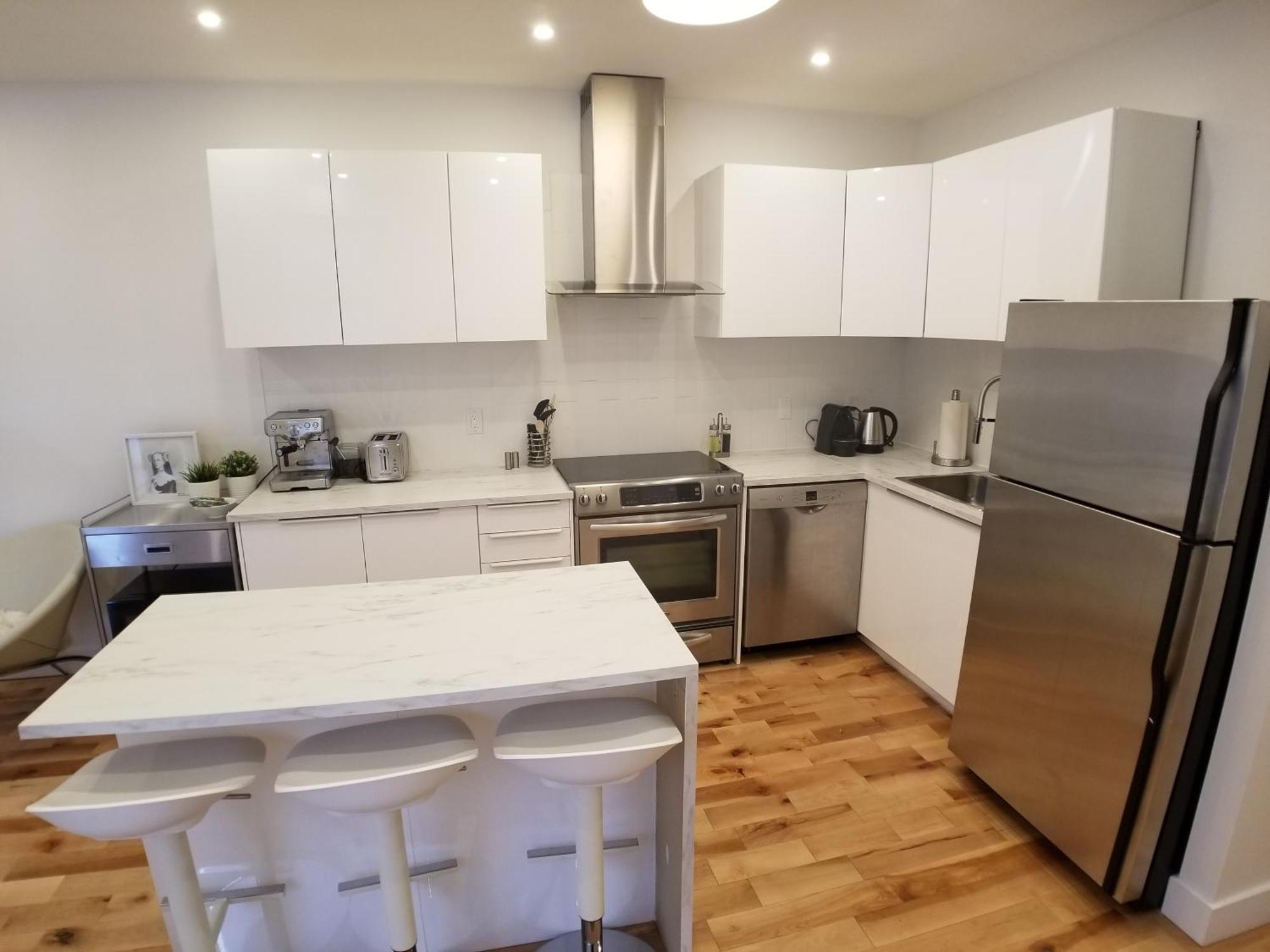 3 Bedroom Near Olympic Stadium Montreal Exterior photo