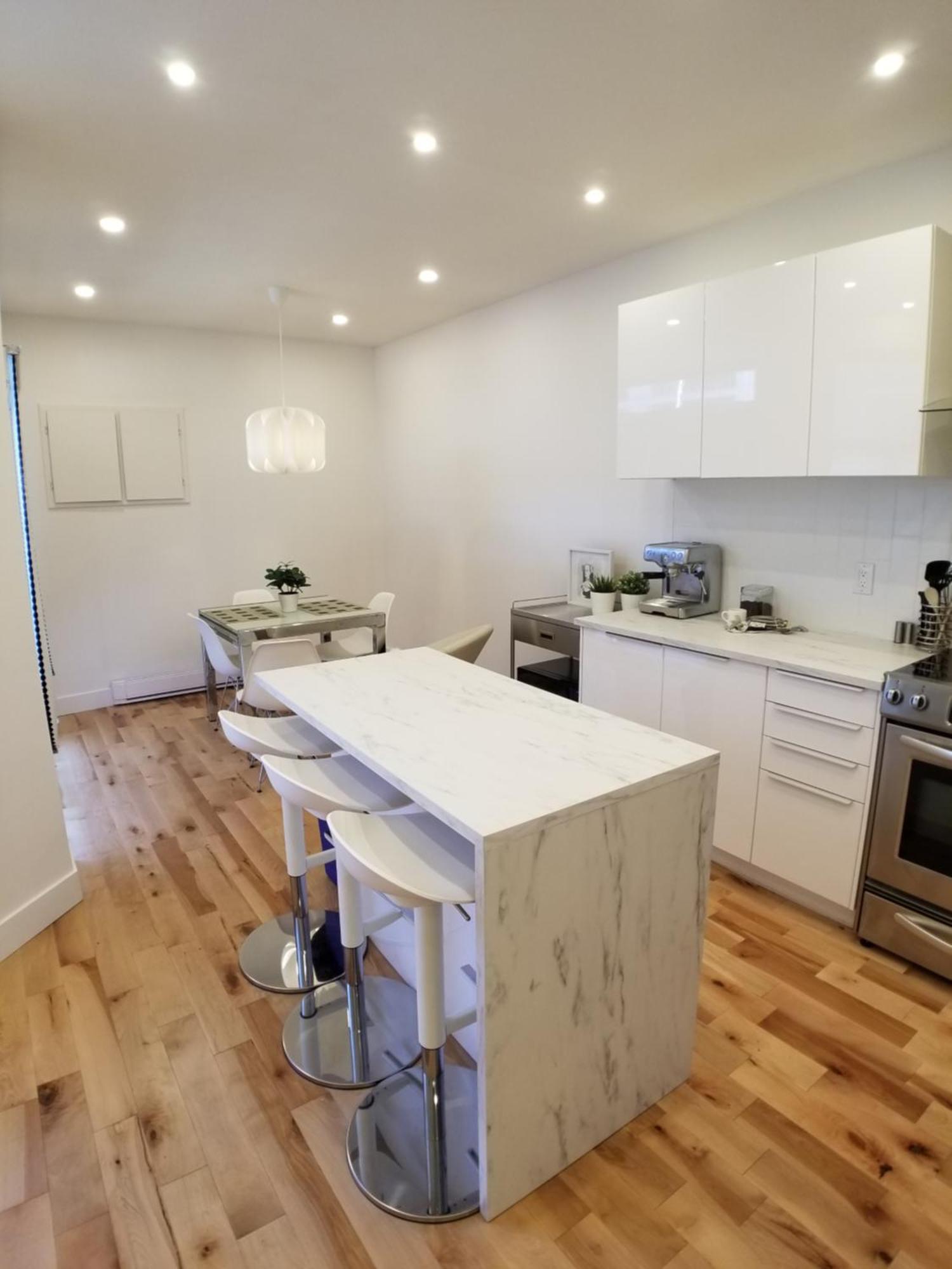 3 Bedroom Near Olympic Stadium Montreal Exterior photo
